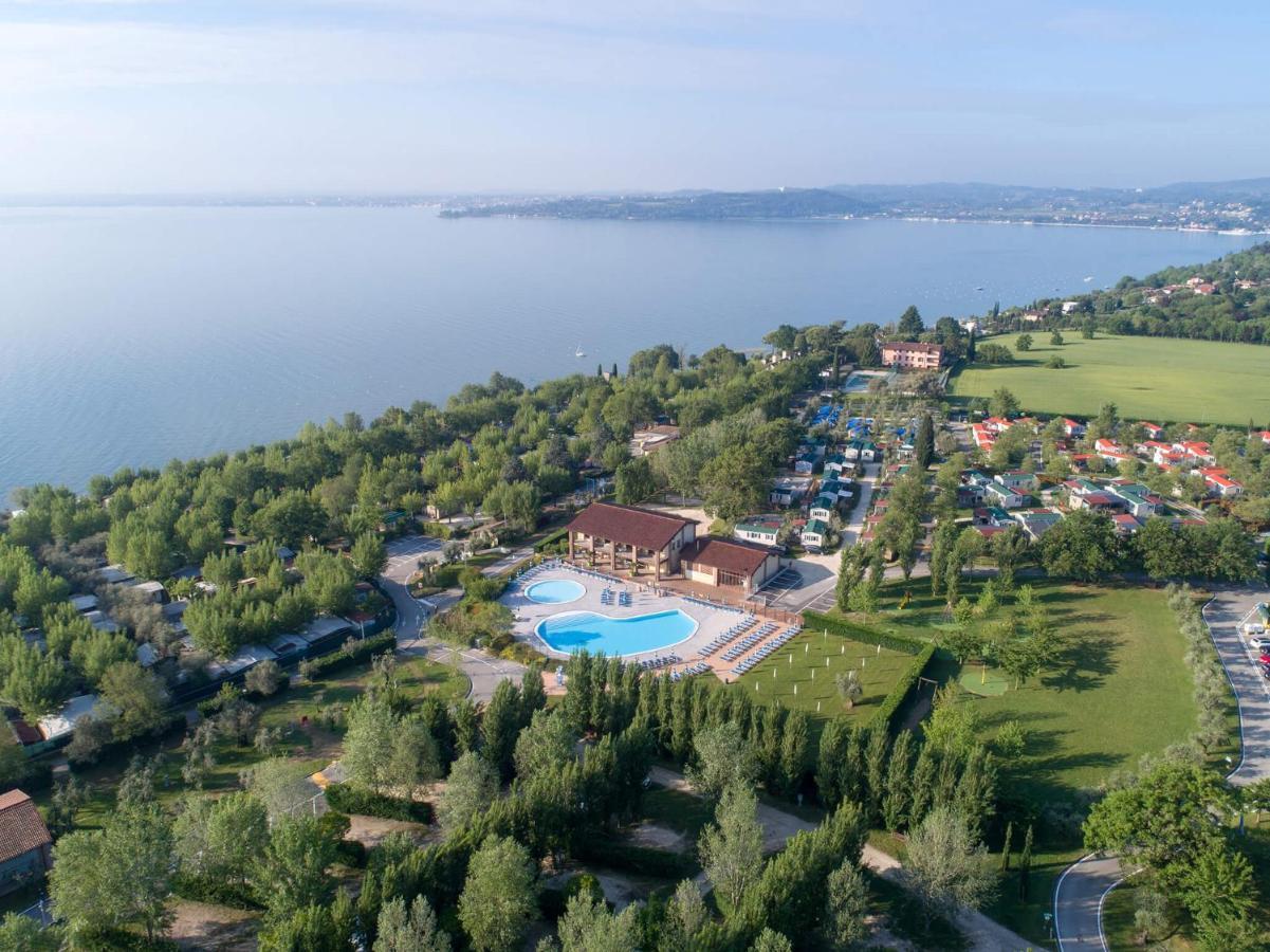 Camping Piantelle Moniga del Garda Exterior photo